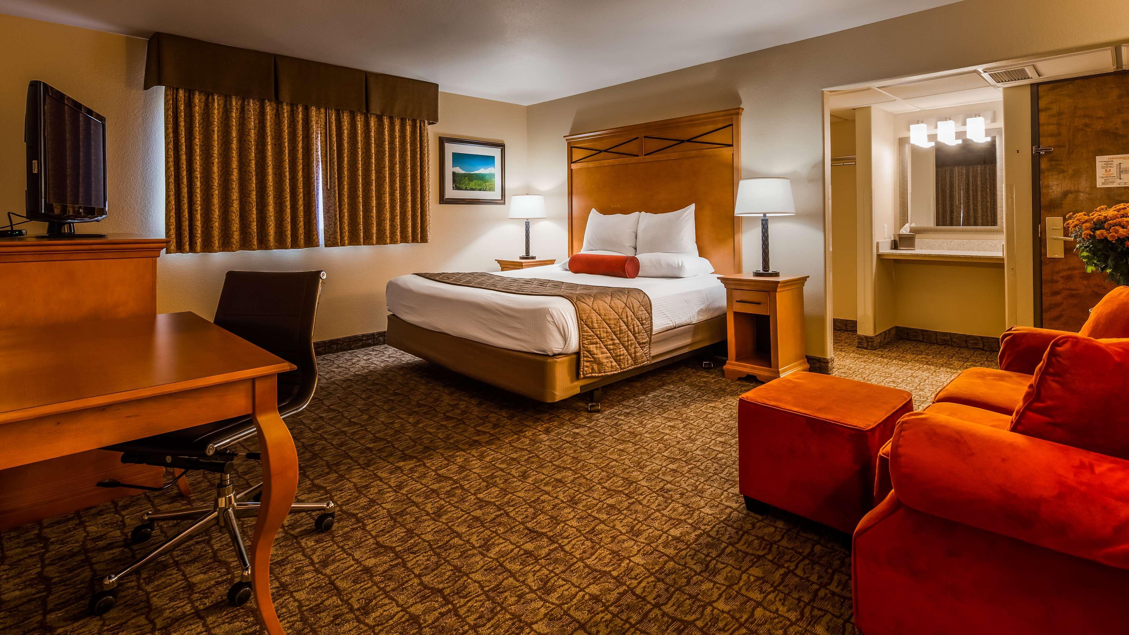เบสท์ เวสเทิร์น นิวเบอร์รี สเตชัน Hotel ลาปีน ภายนอก รูปภาพ